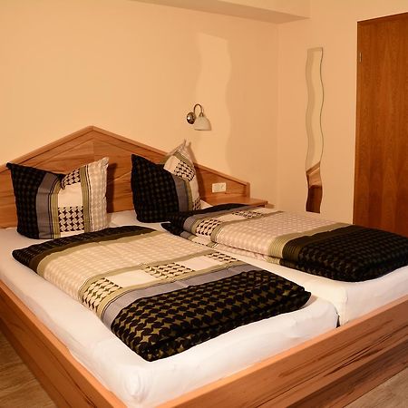 Hotel Blick Zum Maimont Ludwigswinkel Esterno foto